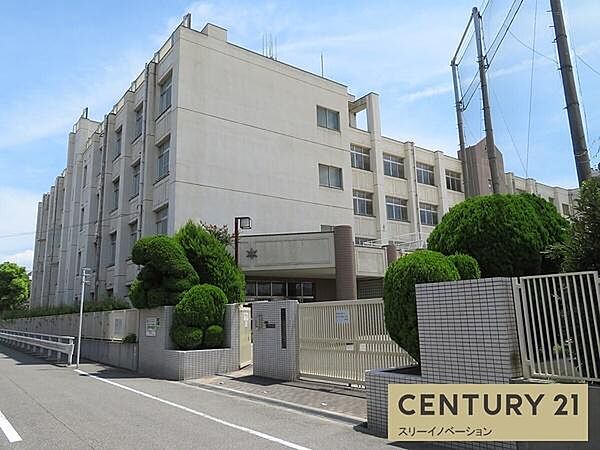 大阪市立大正西中学校まで1455m