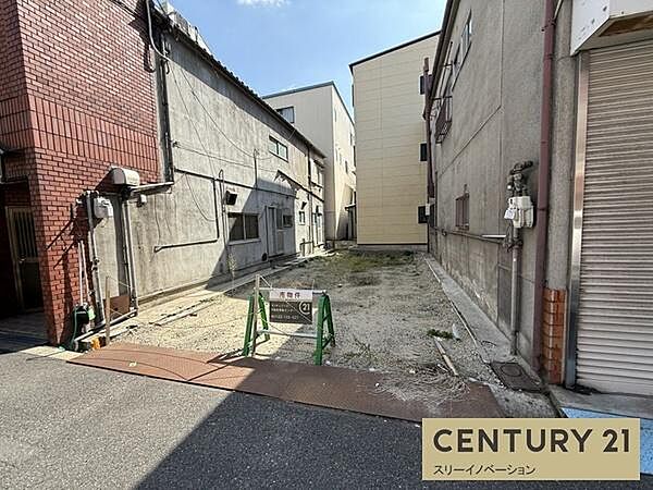 外観：327002223730