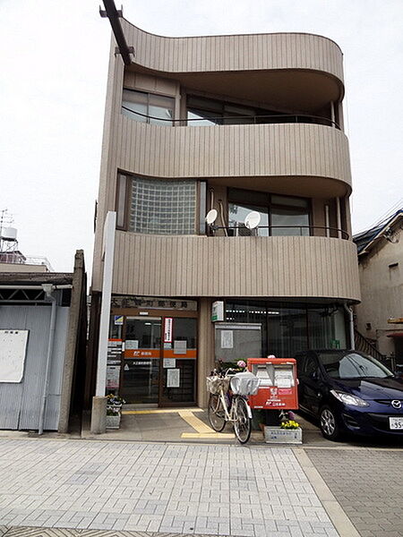 大正鶴町郵便局まで564m