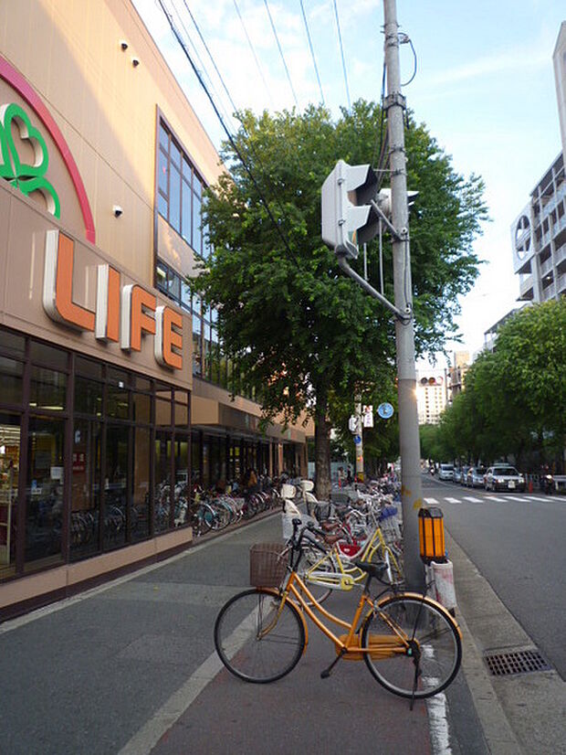 ライフ泉尾店まで762m