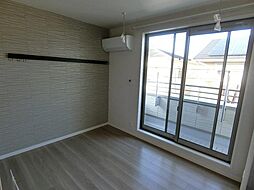 パティオヴィエントIV 2階ワンルームのリビング/ダイニング