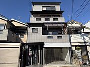 沢良宜駅より徒歩37分 築27年7ヶ月 3階建の賃貸物件