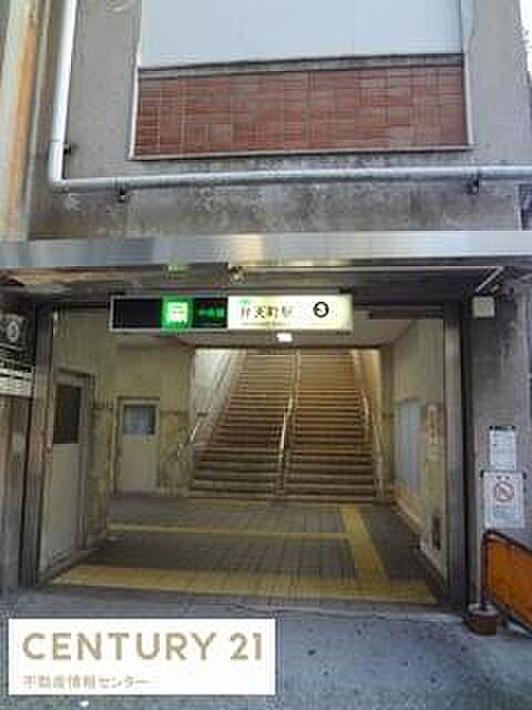 弁天町駅(大阪地下鉄 中央線)まで818m