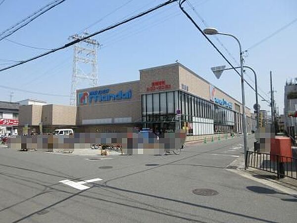 万代萱島店まで1282m