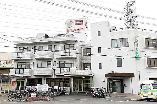 摂津ひかり病院まで819m
