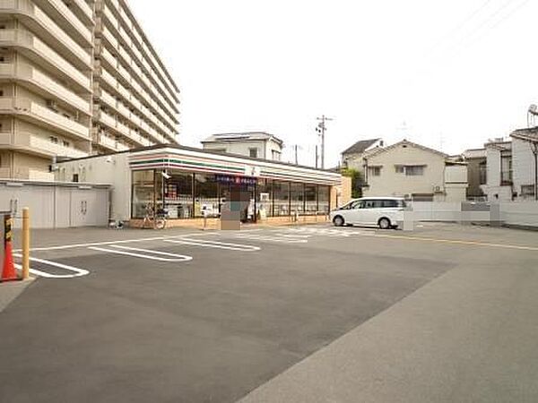 セブンイレブン守口梶町1丁目店まで487m