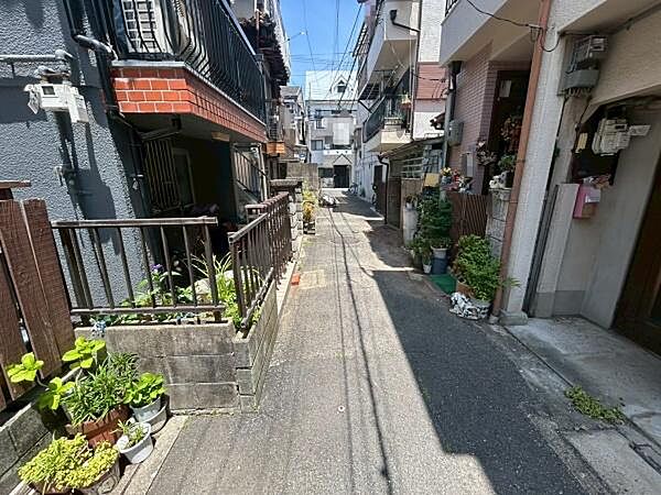 【現地】