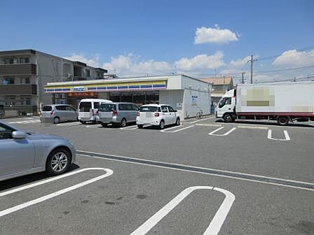 ミニストップ寝屋川中木田町店まで323m