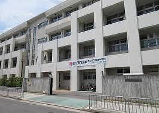 守口市立庭窪中学校まで1319m