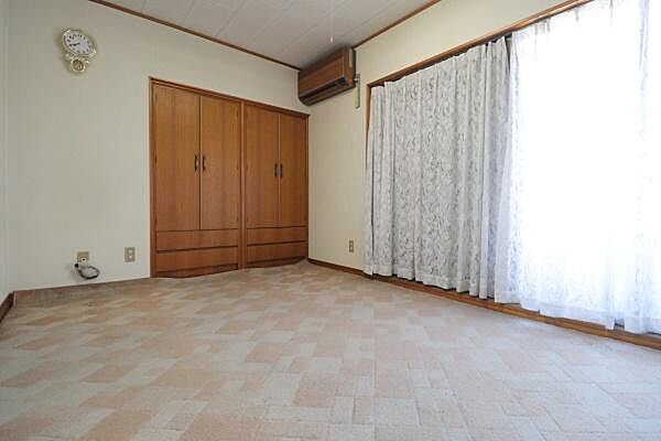 3階洋室約6帖