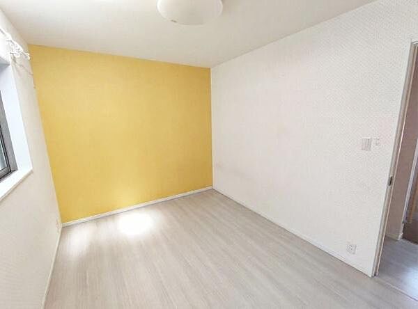 洋室のお部屋です！※生成AIにより家具・小物等撤去しております。