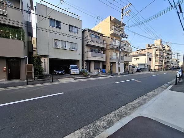 前面道路含む現地写真です！