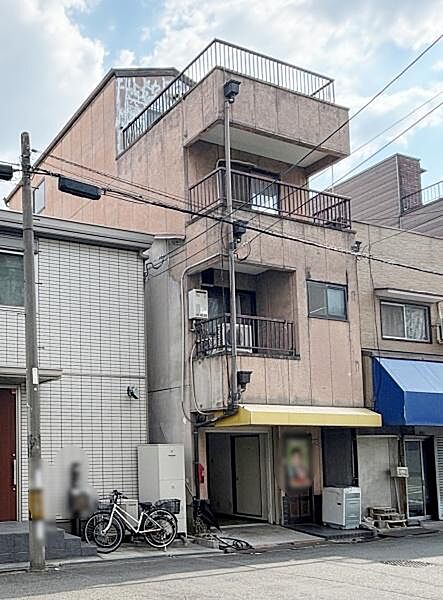 外観：327002526305