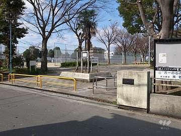 北江口中央公園まで1160m