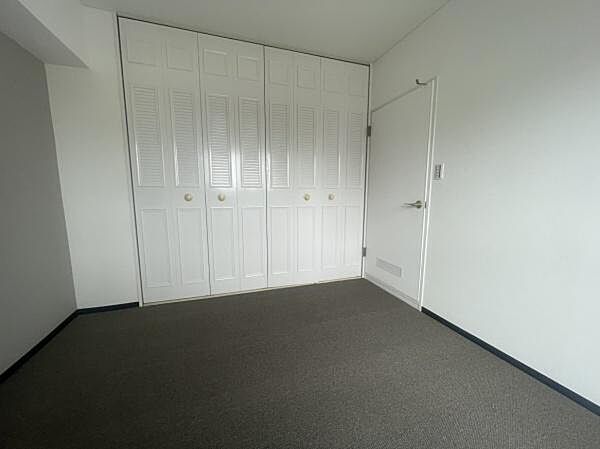 洋室のお部屋です！