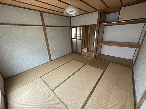 和室のお部屋です！※写真はAI生成により小物等撤去しています。