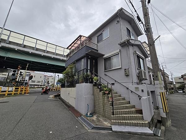 前面道路含む現地写真です！