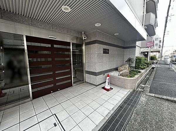 マンション入り口です！