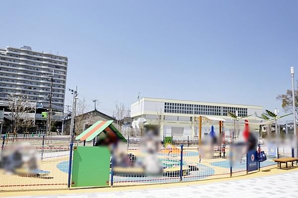 よつば未来公園まで684m