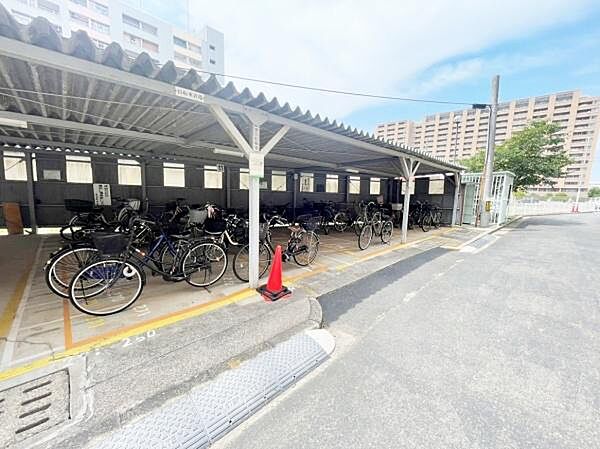 敷地内駐輪場です！