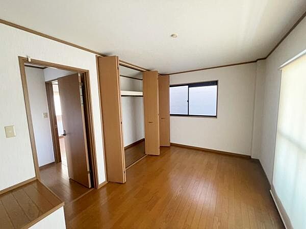 洋室のお部屋です！