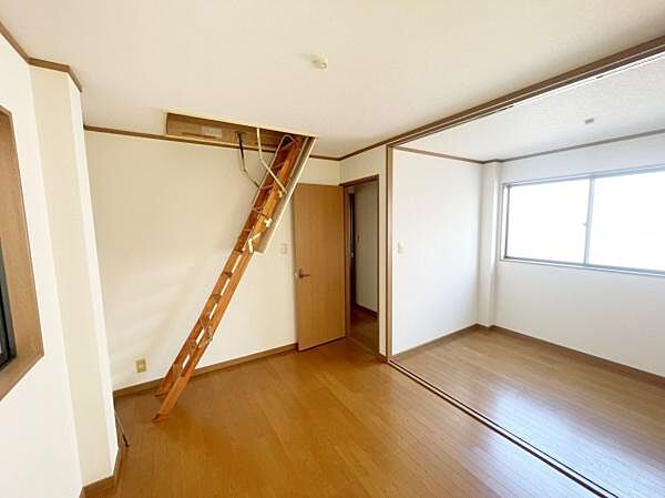 洋室のお部屋です！