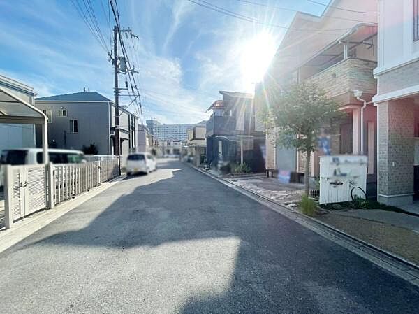前面道路含む現地写真です！