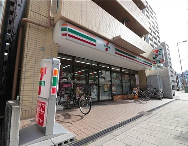 セブンイレブン大阪天神橋1丁目店まで387m