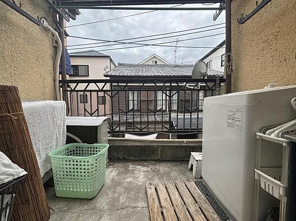 バルコニーです！※生成AIにより小物等撤去しております。