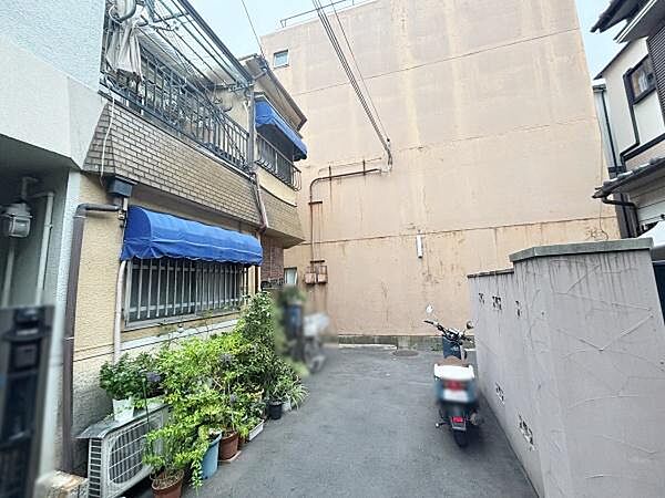 前面道路含む現地写真です！