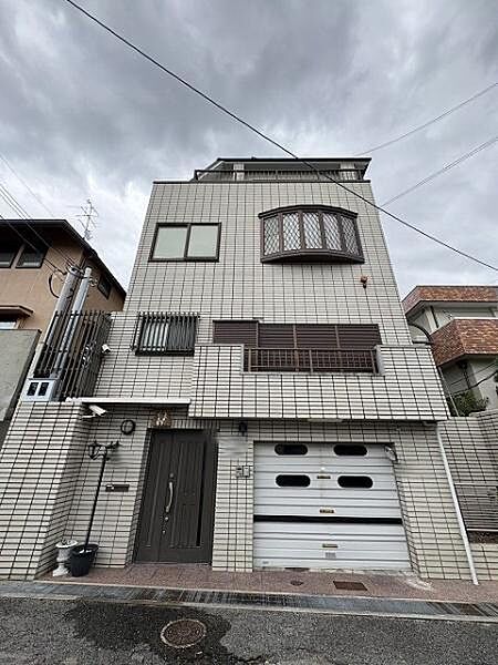 外観：328000673771