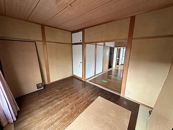 寝室