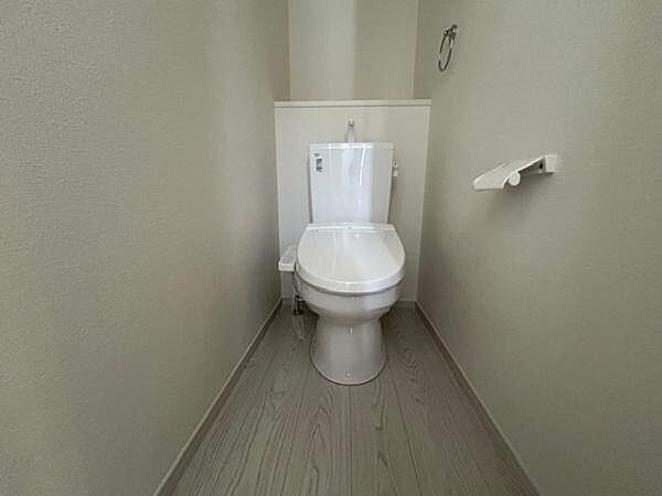 トイレを拡大表示