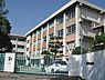 周辺：寝屋川市立国松緑丘小学校まで711m