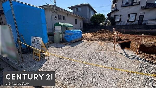 カースペースには並列駐車で2台駐車可能
