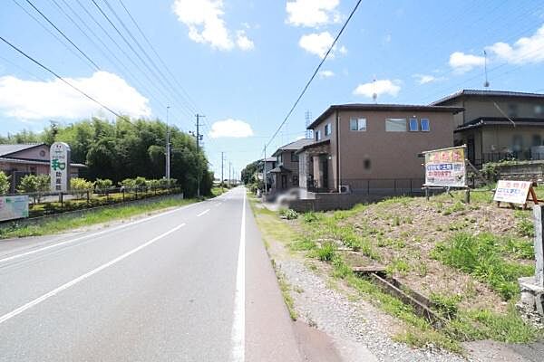 南側からの道路の様子
