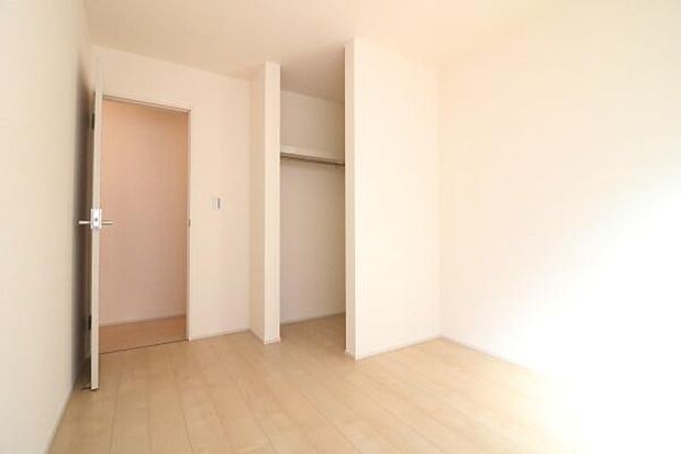 洋室5.16帖、ウォークインクローゼット付き！