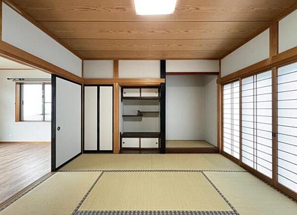 1階和室8帖