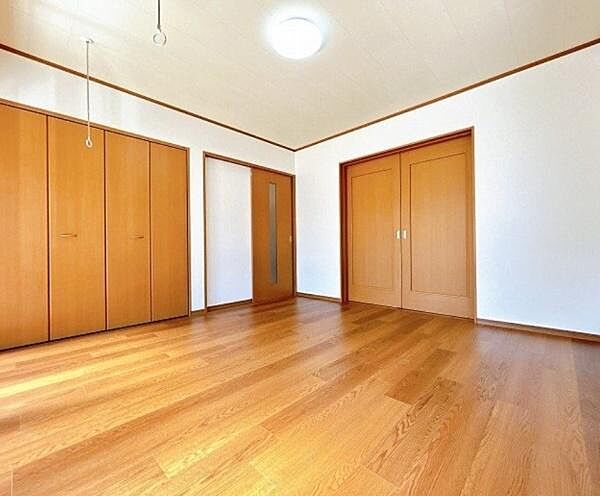 2階南東洋室、別角度