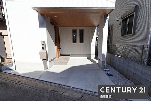 駐車1台可能なスペース完備