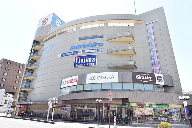 丸広百貨店入間店まで1596m