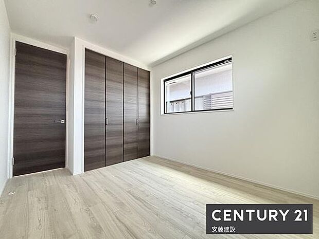 【 3階子供部屋 / 5.3帖 】お好きな家具を自由にレイアウトできる広さの洋室お子様にもちょうどいいサイズのお部屋!クローゼット完備