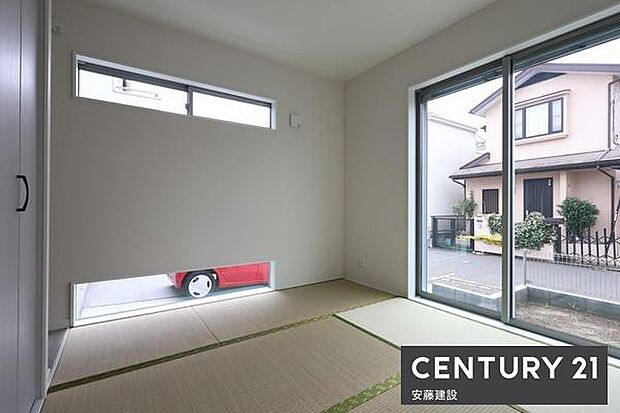 【　和室　/　5帖　】リビング、廊下から入室できる設計の和室客間やリビング続き間としても最適なスペース！収納完備