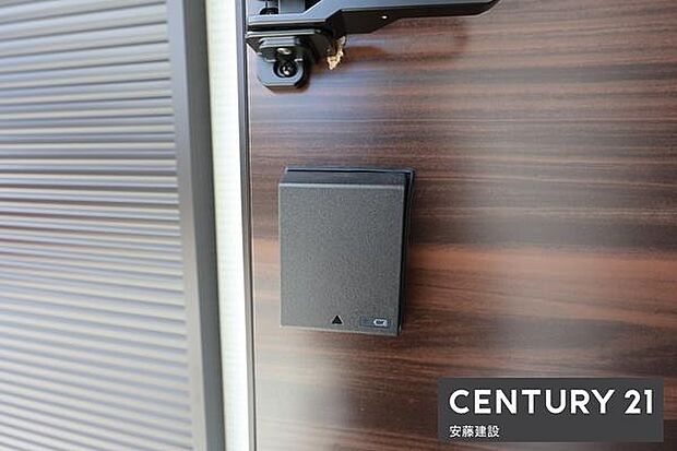 【　設備　】荷物が多くても開錠が楽ちんなスマートキー完備！