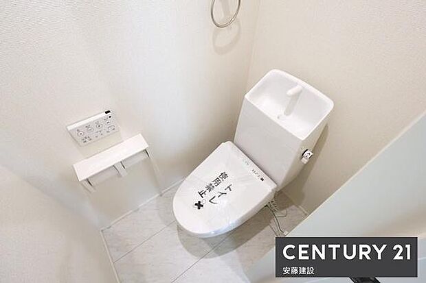 【　トイレ　/　toilet　】清潔的なウォッシュレット付きトイレ