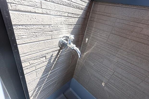 【　バルコニー　/　Balcony　】水栓完備