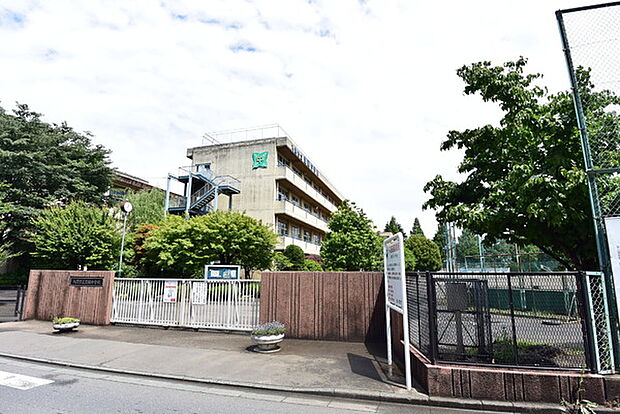 入間市立豊岡中学校まで1848m