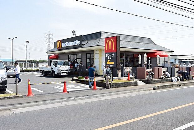 マクドナルド所沢狭山街道入曽店まで400m