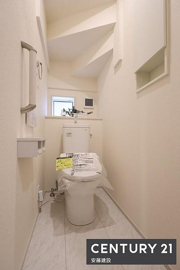 【　トイレ　/　toilet　】明るく清潔的なウォッシュレット付きトイレ