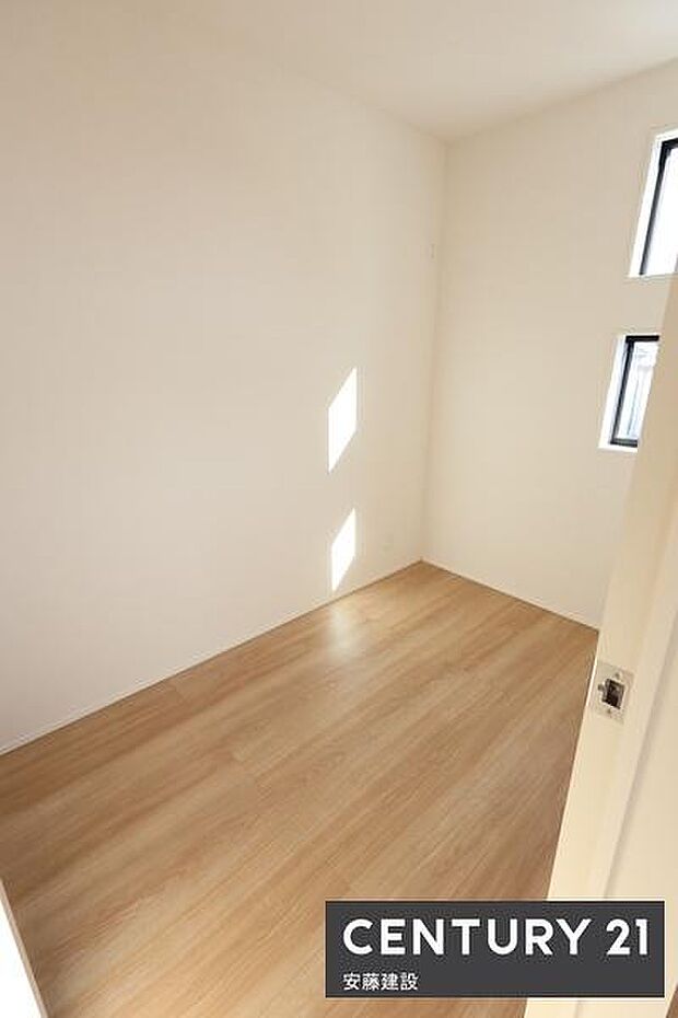 【　フリースペース　】季節物の家電もしっかり収納可能なスペースハンガーラックを置けばWICとしても活用できますね！